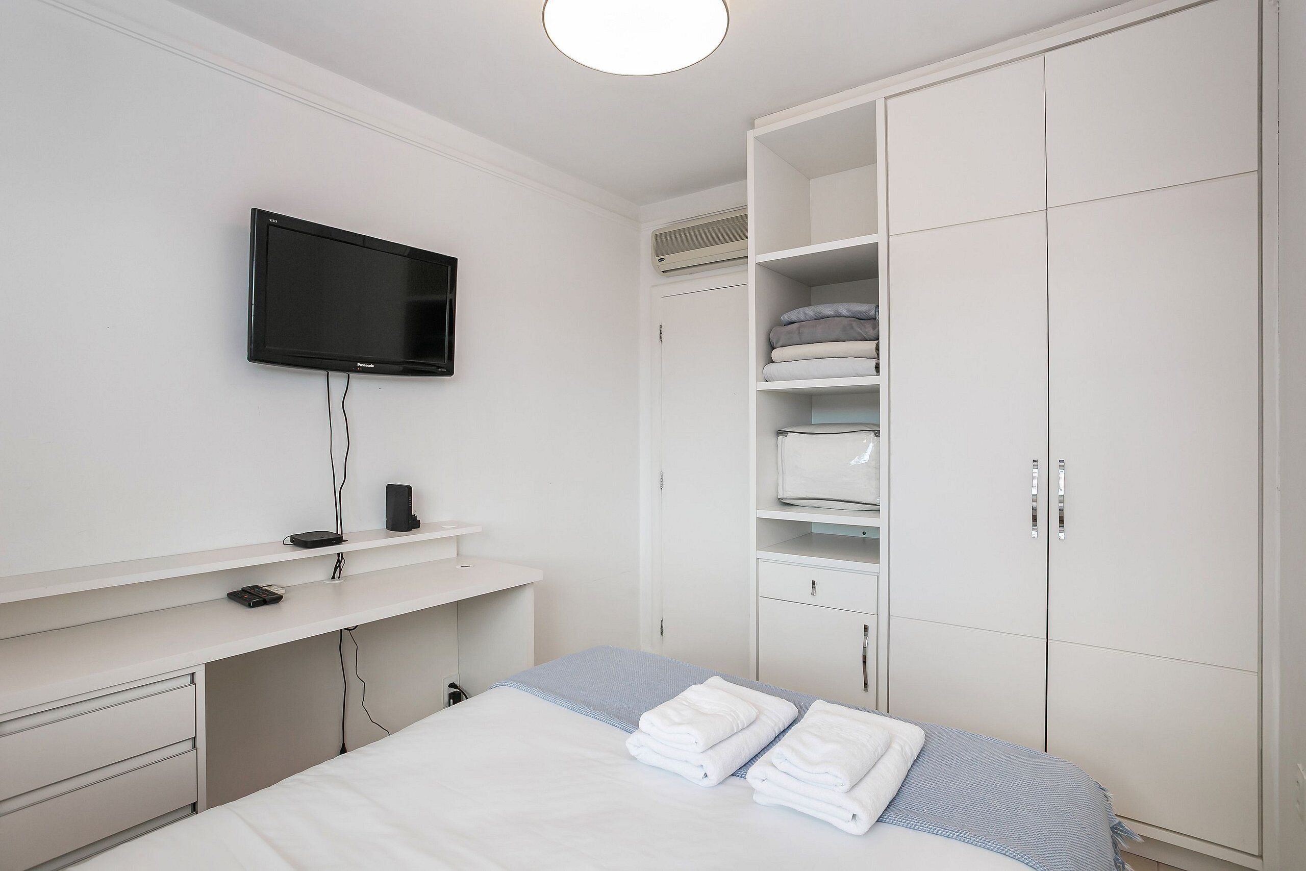 アイロン / アイロン台、ベッドシーツ