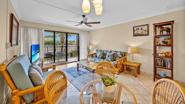 Smart TV - Across of Beach - Gorgeous 4th floor upgraded condo (Kihei)