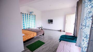 Comfort Double or Twin Room, Garden View | Desk, laptop workspace, free WiFi