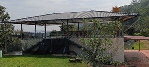 Restaurant - AMBER MIST  - A UNIT OF EPIC HOLIDAYS (Somvarpet)