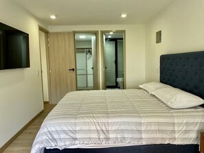 2 bedrooms, iron/ironing board, WiFi, bed sheets - Wonderful 2-bedroom apartment in Medellín perfect for your stay (Medellín)