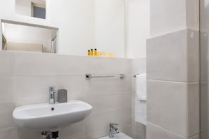 Bathroom - Bargello Apartment - Florence City Center  (Firenze)