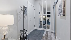 Unclassified image, 4 of 26, button - Historic OTR Loft by Findlay Market & Rhinegeist (Cincinnati)