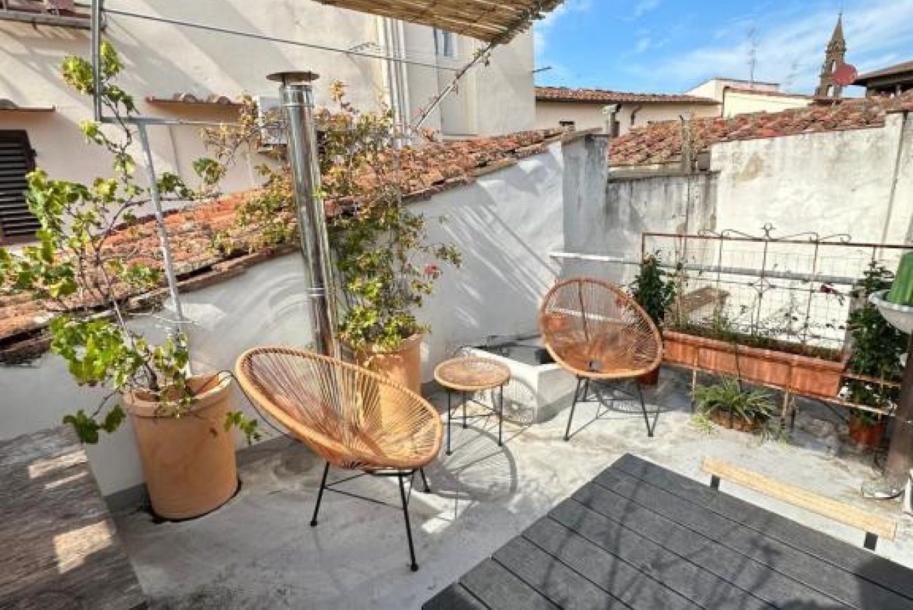 屋外ダイニングエリア