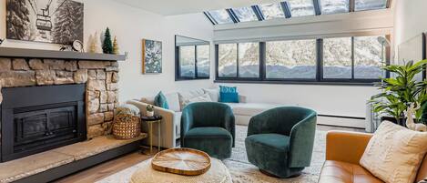 Smart TV, fireplace, video games, offices