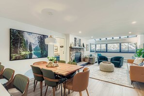 Dining - Luxury Designer Penthouse-Steps to Lifts - Views (Copper Mountain)