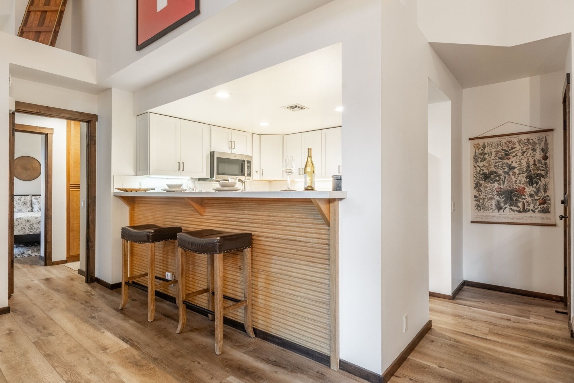 المنشأة من الداخل