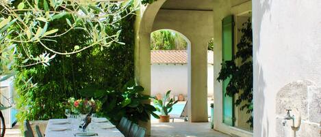 Restauration extérieure