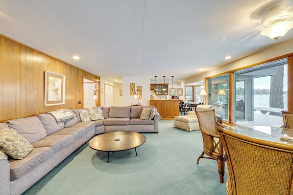 TV, fireplace, DVD player, books - ~ 4,000 Sq Ft Cabin on Glen Lake: Deck & Views! (Maple City)