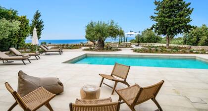 Villa Cypressa by Villa Plus