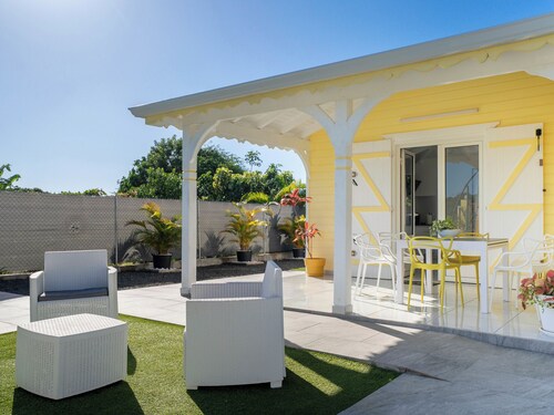Villa Guenaslo 1 in Moule
