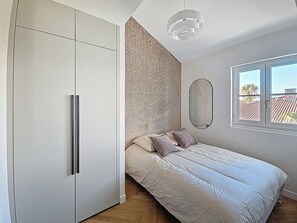 Bügeleisen/Bügelbrett, WLAN, Bettwäsche