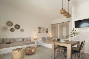 Standard-Studio | Zimmersafe, Bügeleisen/Bügelbrett, kostenloses WLAN