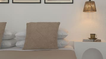 Departamento clásico, balcón, vista al mar | Caja de seguridad en la habitación y tabla de planchar con plancha