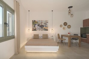 Basic-Studio | Zimmersafe, Bügeleisen/Bügelbrett, kostenloses WLAN