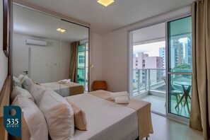 1 slaapkamer, een strijkplank/strijkijzer, internet, beddengoed