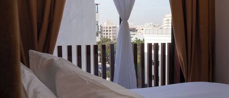 Strykjärn/strykbräda, wi-fi och sängkläder