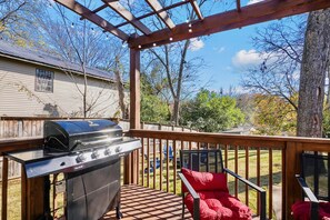 Property grounds - Stylish 4BR near Avondale Restaurants | Sleeps 10 (Birmingham)