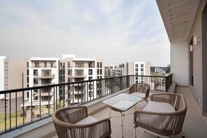 Property grounds - Luxury 1BR Serviced apartment Cairo Festival City (Cairo Governorate)
