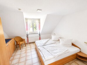 3 bedrooms, free WiFi - Vacation home Mannis Insel - Zingst. Peace, nature and the beach (Zingst)