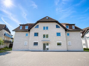 Exterior - MeerZeit - cozy vacation apartment in Zingst - only 200 meters to the beach (Zingst)