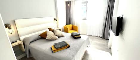 Bügeleisen/Bügelbrett, kostenloses WLAN, Bettwäsche