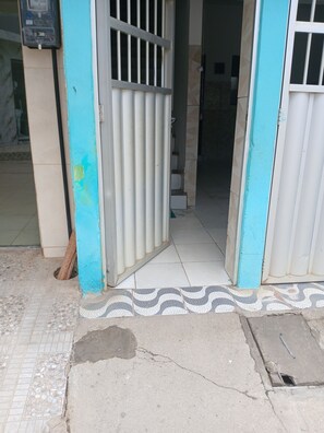Exterior detail - Cozy house in the center of Maragogi, pets allowed. (Maragogi)