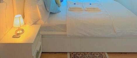 Strykejern/-brett, wi-fi og sengetøy