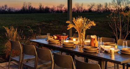 Bridle & Bourbon Retreat ~ 5-Acre Country Escape