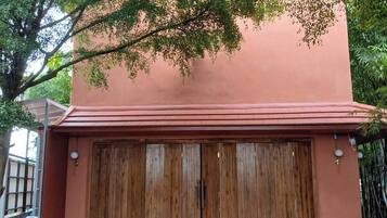 House, 2 Bedrooms, Accessible, Smoking | Exterior