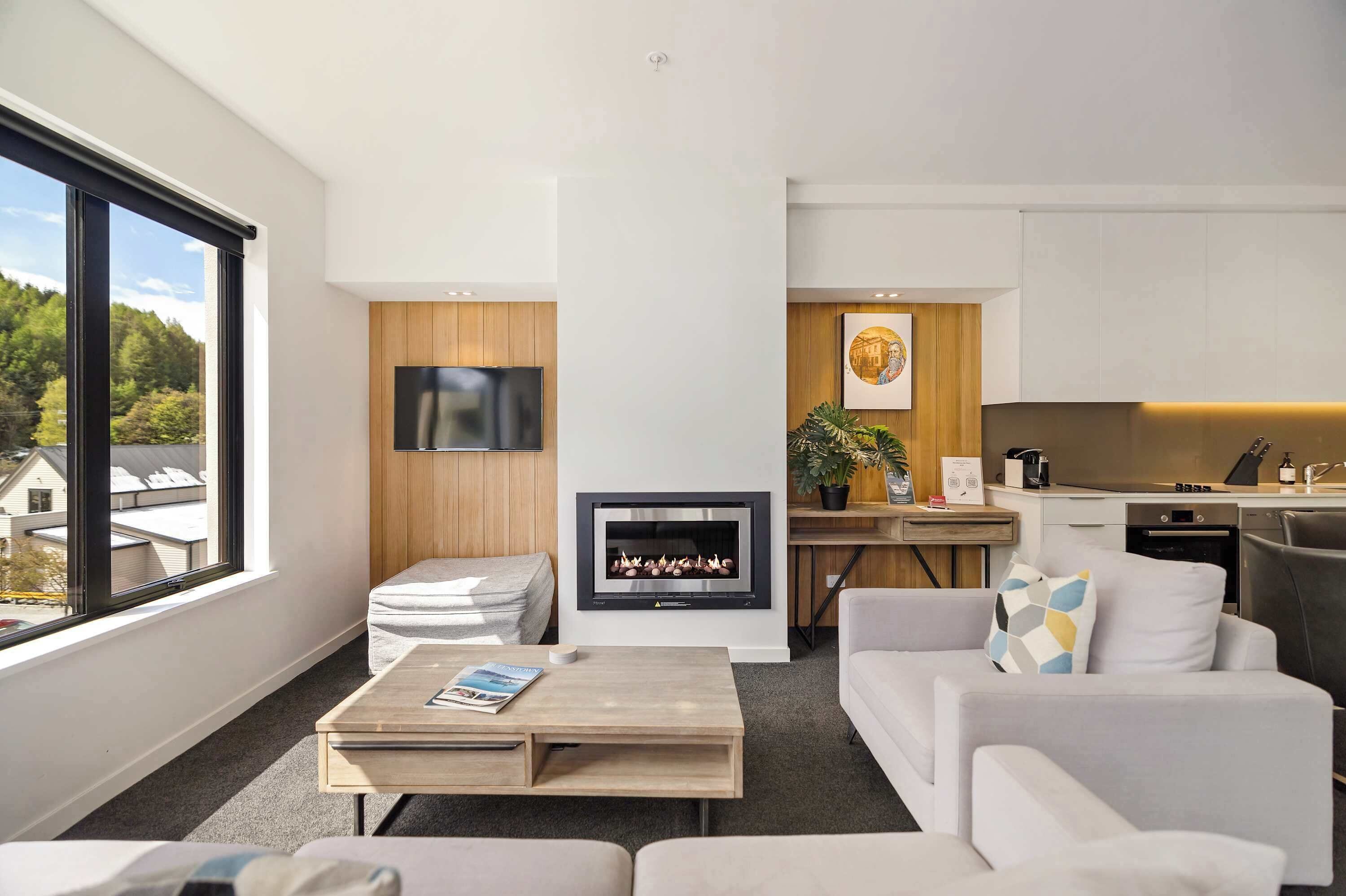 TV, fireplace, offices