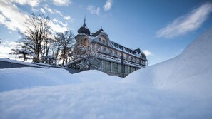 Exterior - Cinema & Fitness I Exclusive townhouse in Bern (Köniz)