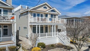 Exterior - 4BR/3BA Beach Home w/ Rooftop Deck & Outdoor Living (Ocean City)