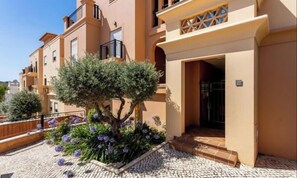 Exterior - Apartamento amplo no Baía da Luz – férias perfeitas para famílias na (Lagos)