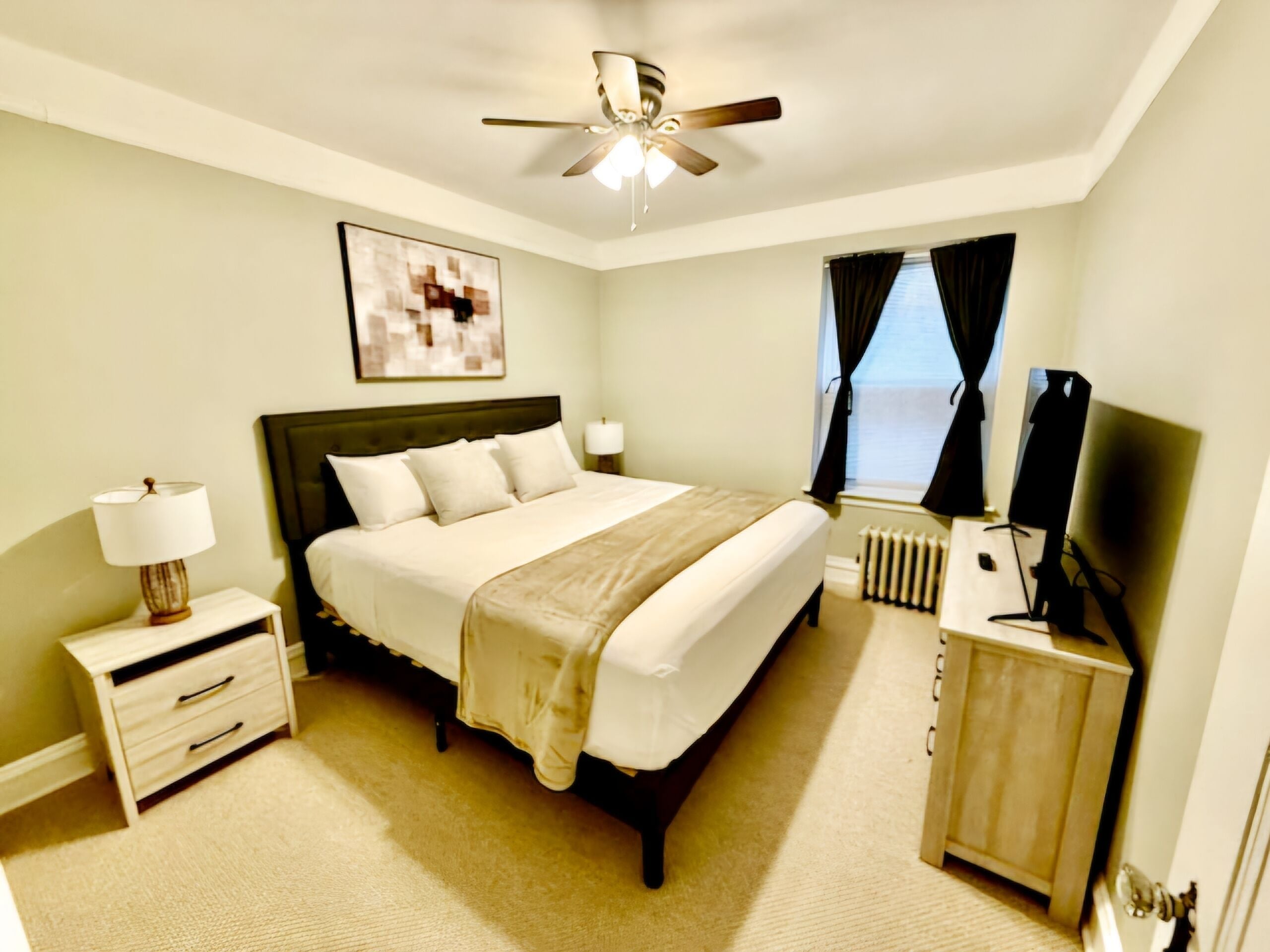 Bügeleisen/Bügelbrett, WLAN, Bettwäsche