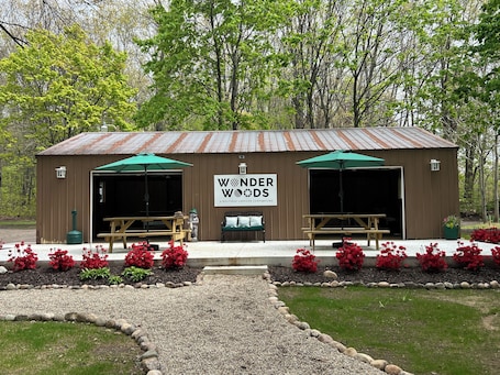 Terrace/patio. Sister Lakes of Michigan Glamping Cabin #1
