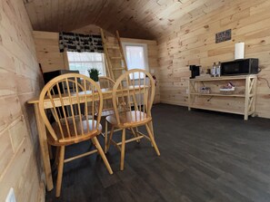 Dining - Sister Lakes of Michigan Glamping Cabin #1 (Dowagiac)