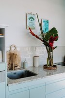 Studio ground floor with private pool | Private kitchen