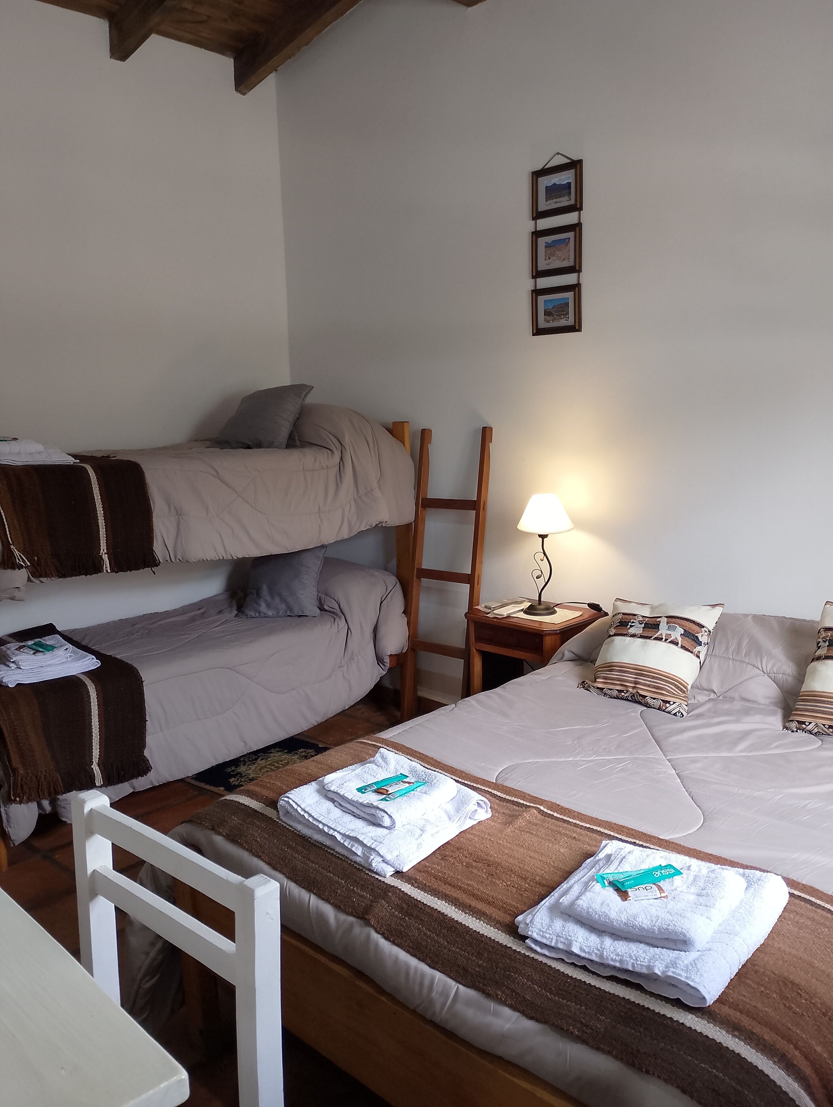 Chambre Quadruple | Wi-Fi gratuit