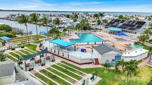 Pool - The Mermaid House - Private Beach Access, Nettles Island, April Available! (Jensen Beach)