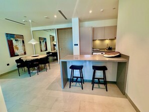 Dining - Wonderful 2-bedroom apartment with AC in vibrant Dubai (Dubai)