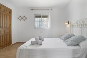 Comfort Διαμέρισμα, Καπνιστών, Στην πισίνα | Σίδερο/σιδερώστρα, δωρεάν Wi-Fi 