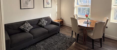 Kahden hengen deluxe-huone | Ilmainen Wi-Fi