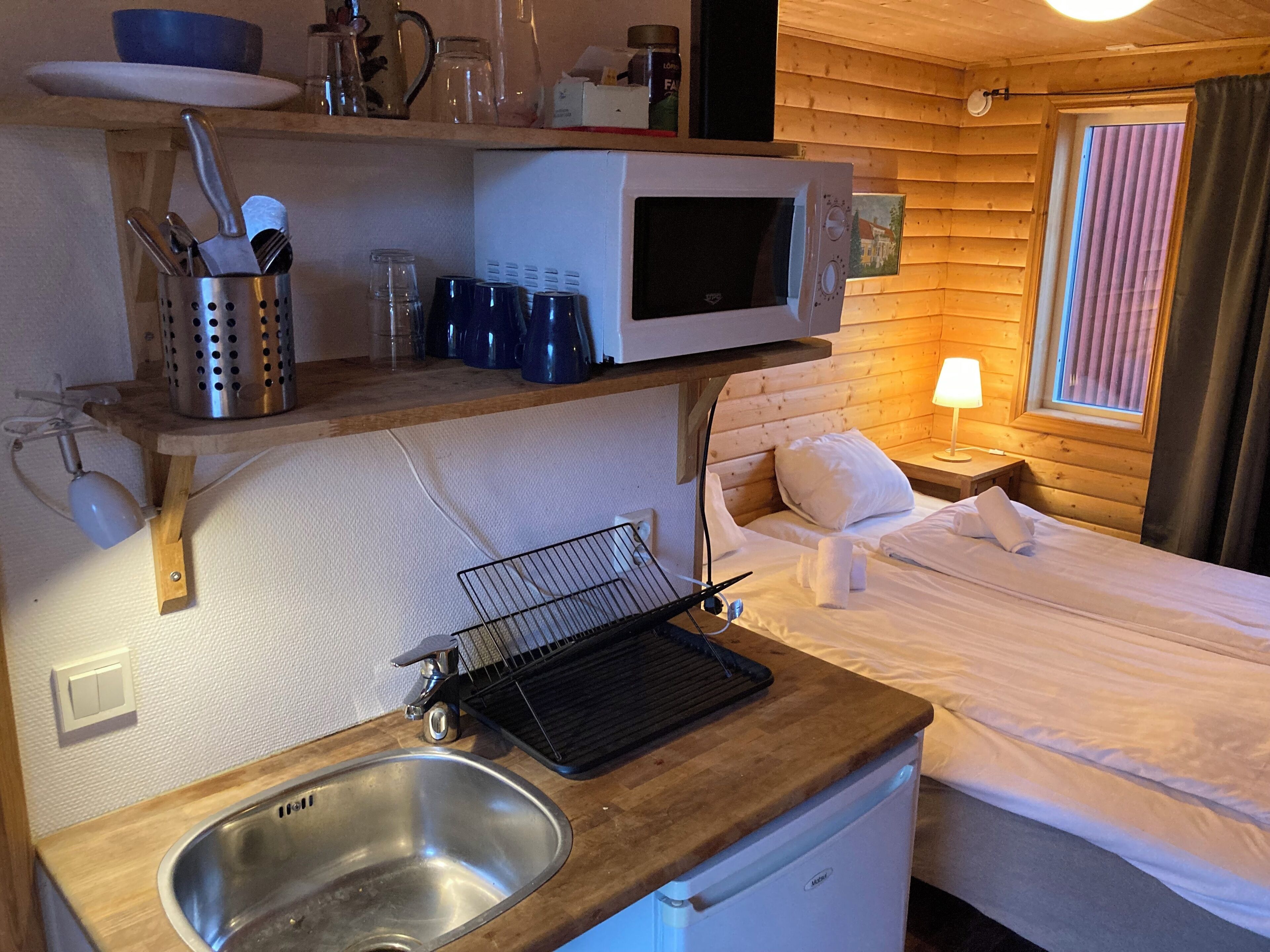 Verdunkelungsvorhänge, kostenloses WLAN