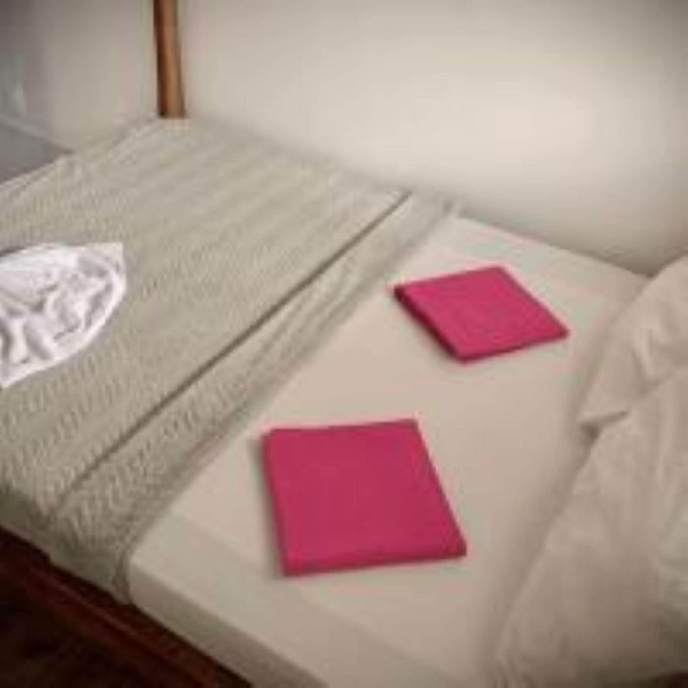 Habitación básica doble | Insonorización y wifi gratis 