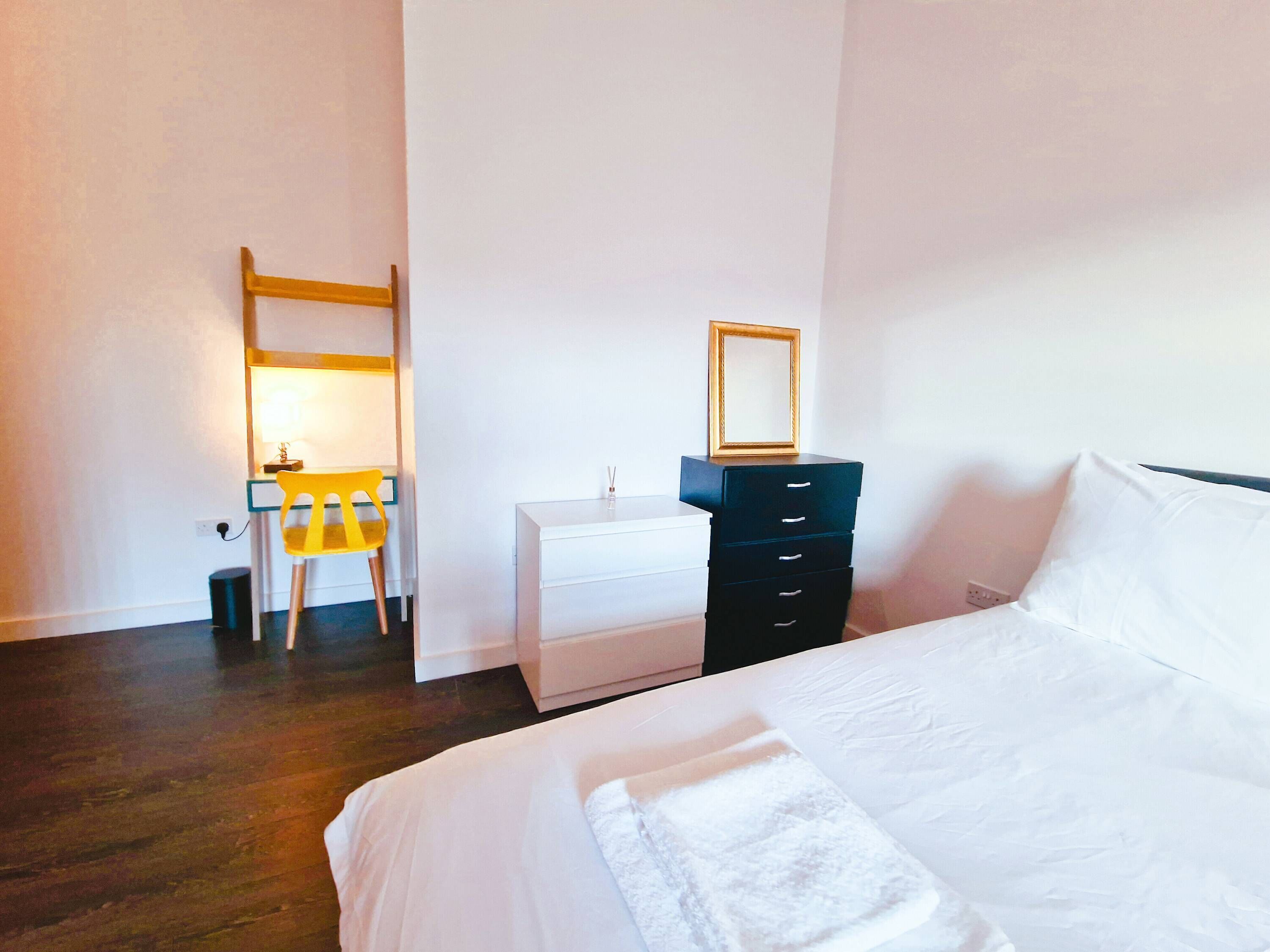 1 Schlafzimmer, Bügeleisen/Bügelbrett, Internetzugang, Bettwäsche