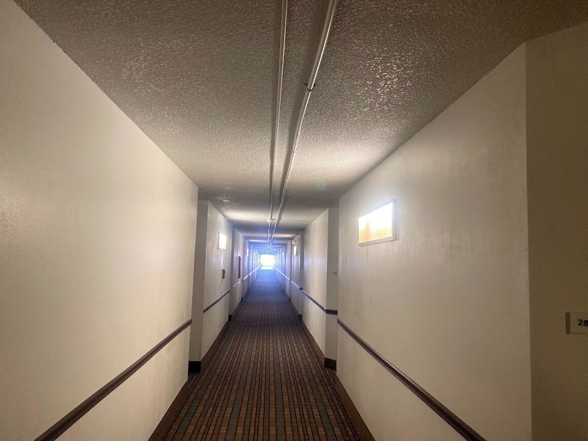 Comfort Room, Balcony, City View | Interior