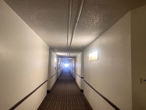 Comfort Room, Balcony, City View | Interior - Scenic View Inn - Page AZ (Page)