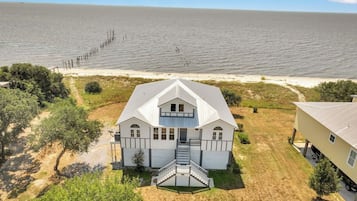 Deluxe House, Balcony, Beach View | Exterior