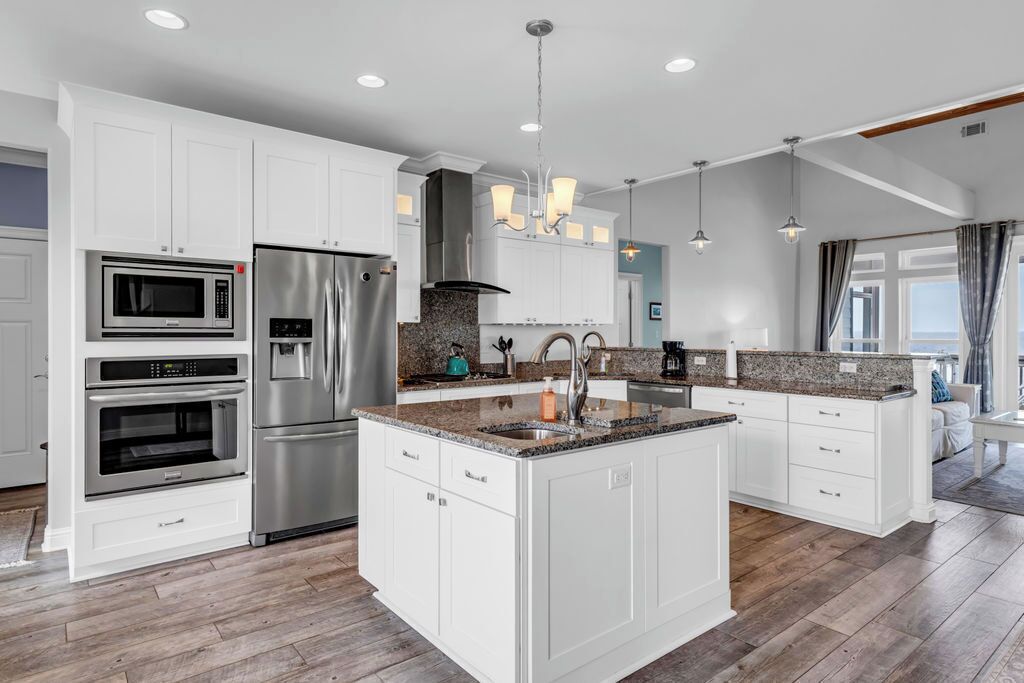 豪 華單棟房屋, 露台, 海灘景 | 私人廚房